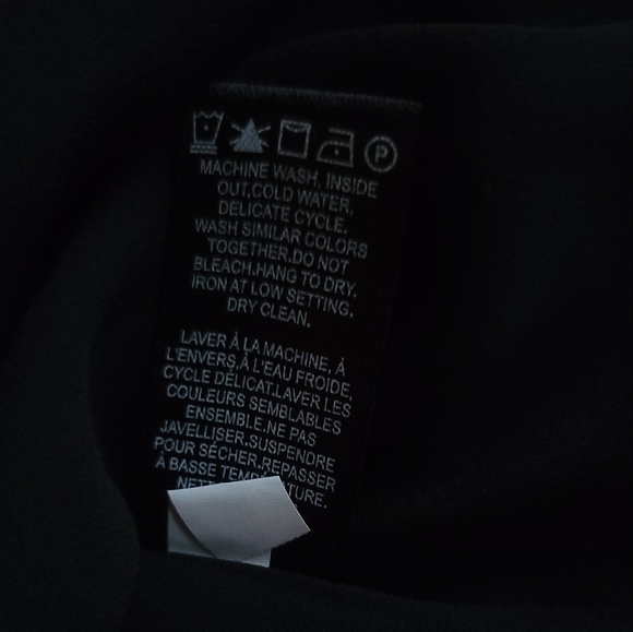 RW&Co Blouse - Picture 7 of 7